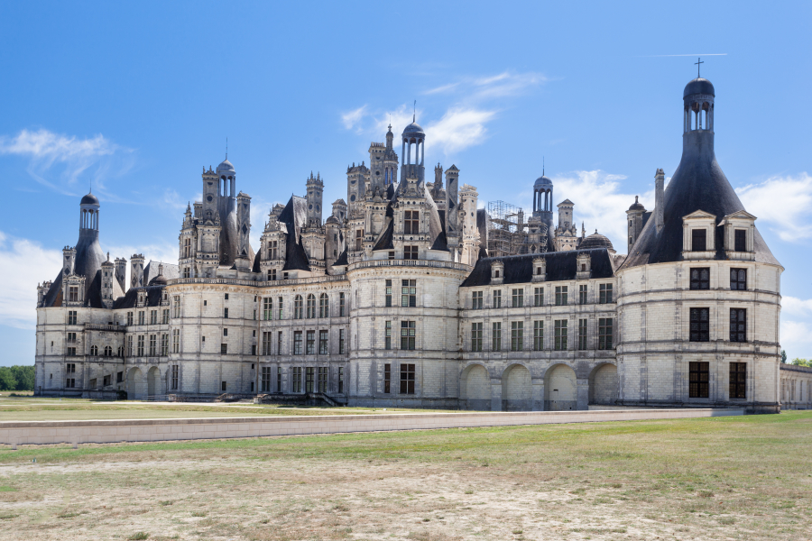 À la découverte des châteaux de la Loire : le guide ultime pour un camping de rêve
